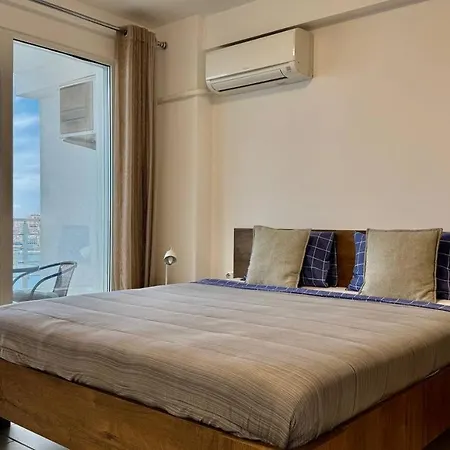 Vista View Comfort Апартаменты Саранда